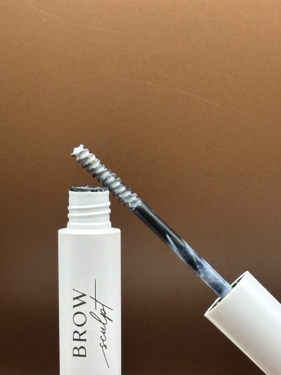 Brow Sculpt gel on the spoolie